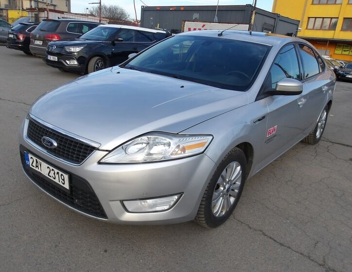 Ford Mondeo Hatchback 2,0 l 103 kw