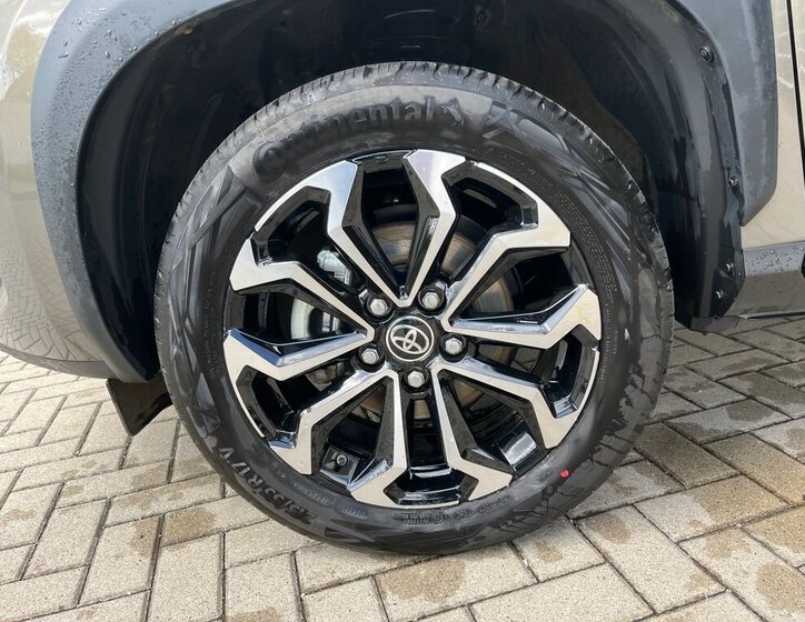 Toyota Yaris Cross SUV / Terénní 1,5 l 68 kw