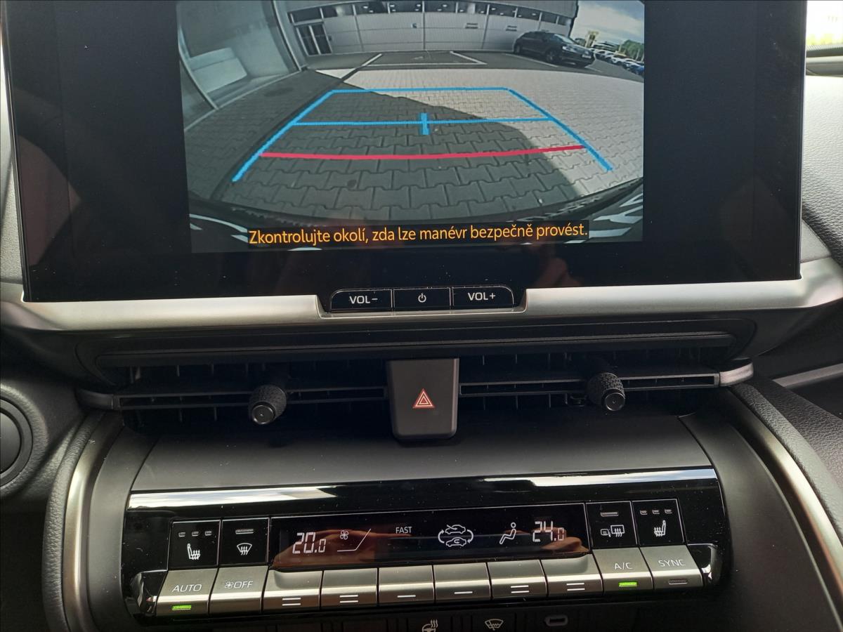 Toyota C-HR SUV 1,8 l 103 kw