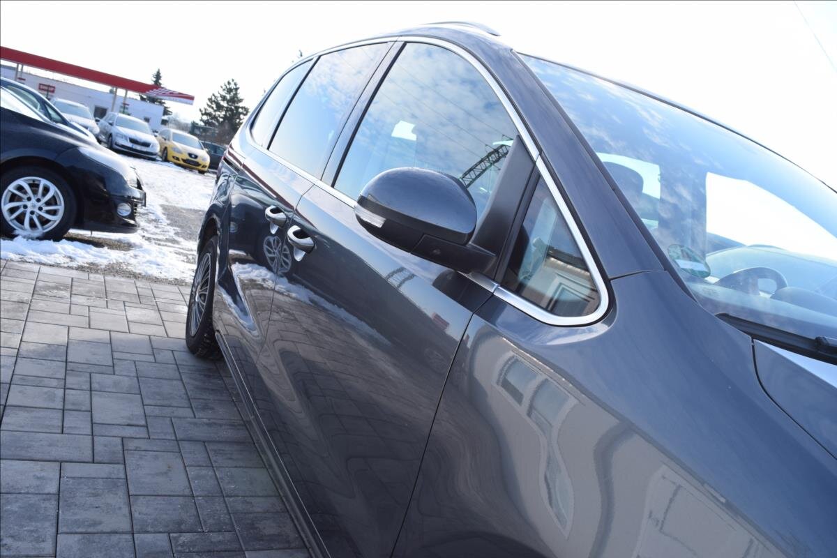 Seat Alhambra Kombi 2,0 l 135 kw