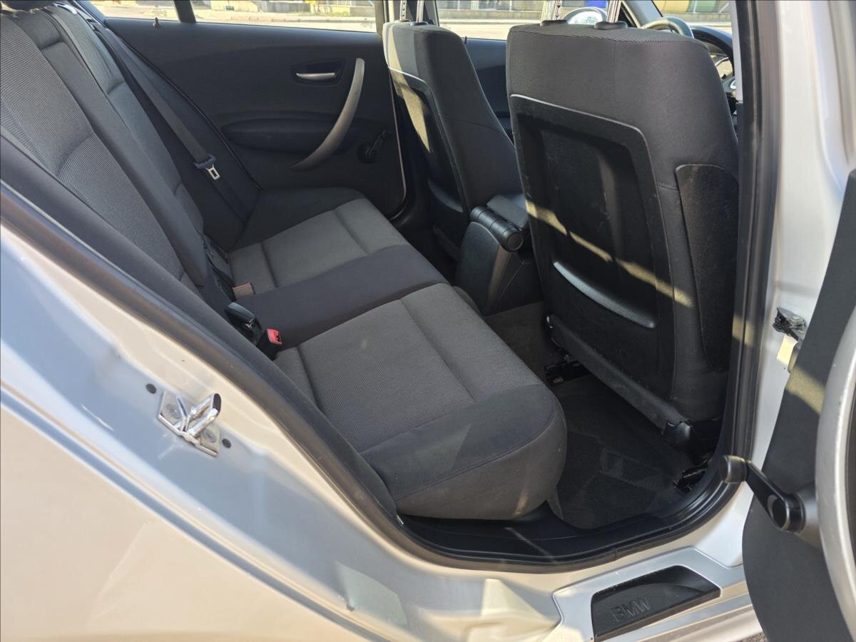 BMW Řada 1 Hatchback 2,0 l 90 kw