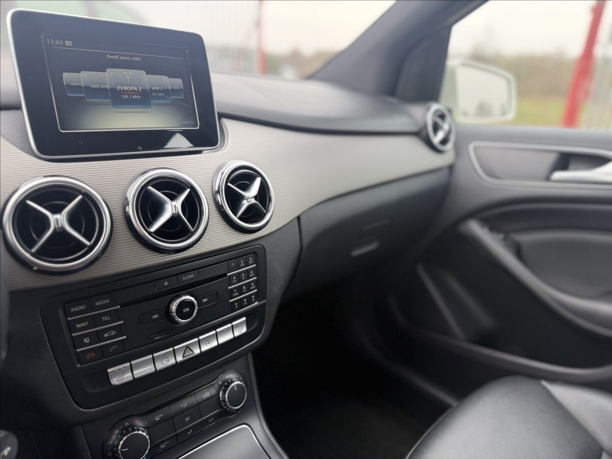 Mercedes-Benz Třídy B Kombi 1,5 l 80 kw