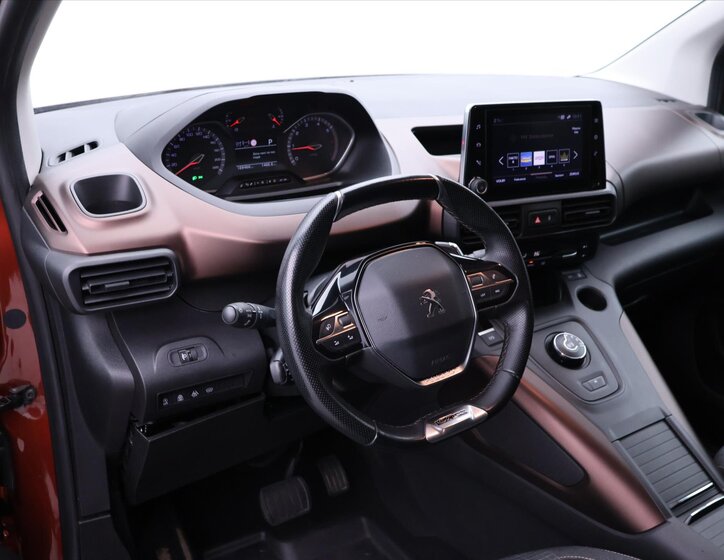 Peugeot Rifter MPV 1,5 l 96 kw