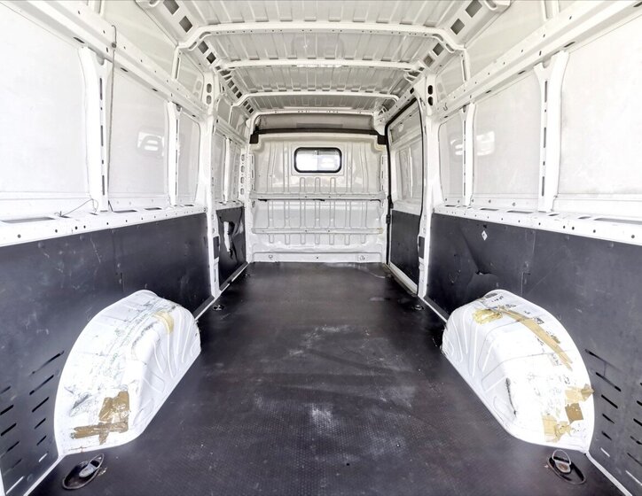 Peugeot Boxer Ostatní 2,2 l 110 kw