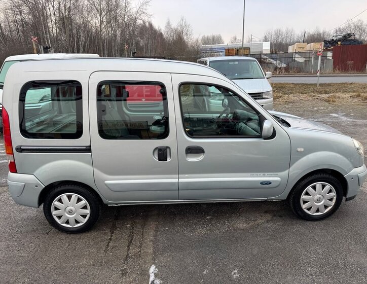Renault Kangoo Kombi 1,5 l 62 kw
