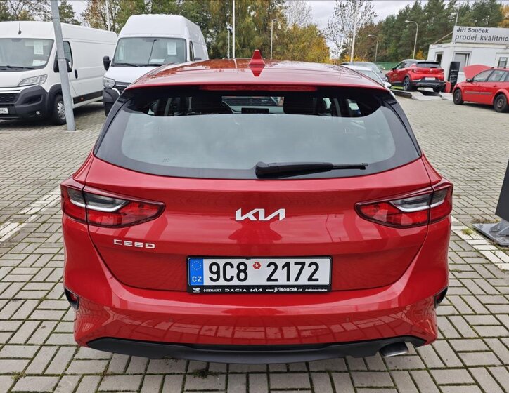 KIA Ceed Hatchback 998,0 73 kw