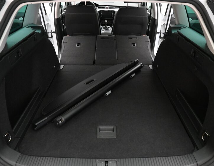 Volkswagen Passat Kombi 2,0 l 110 kw