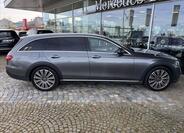 Mercedes-Benz Třídy E 24