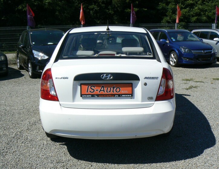 Hyundai Accent 6