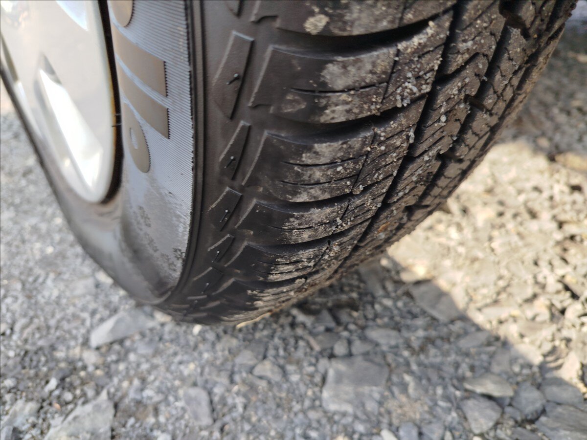 Hyundai i20 Hatchback 1,2 l 63 kw