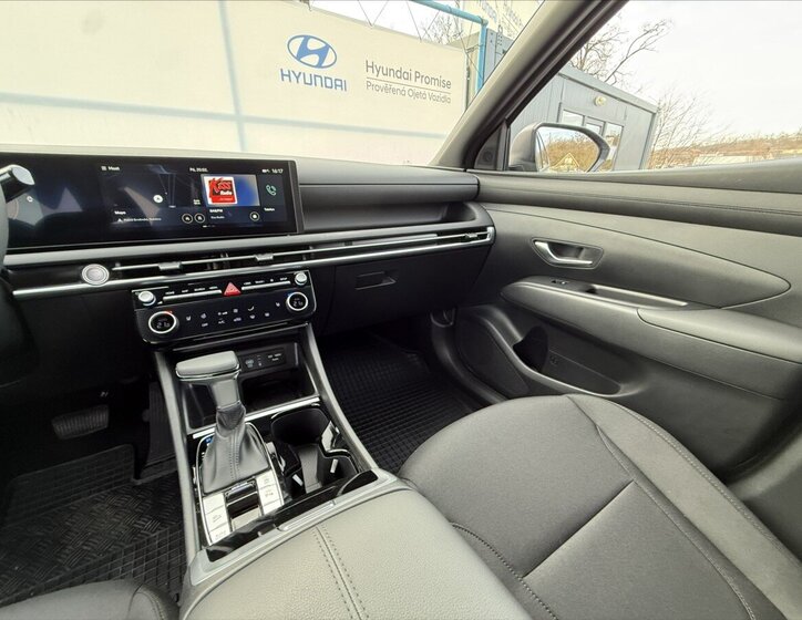 Hyundai Tucson SUV 1,6 l 110 kw