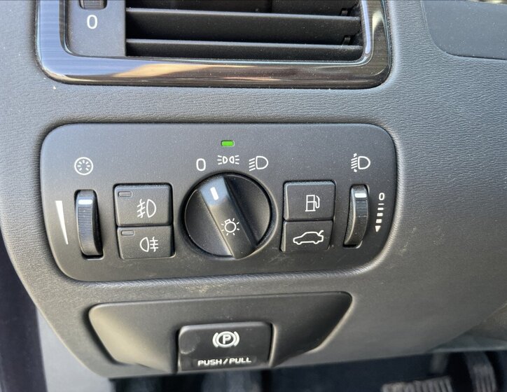 Volvo V70 Kombi 2,4 l 136 kw