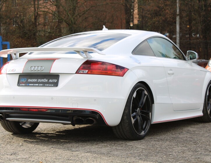 Audi TTS 5