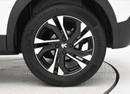 Peugeot 2008 SUV 1,5 l 81 kw