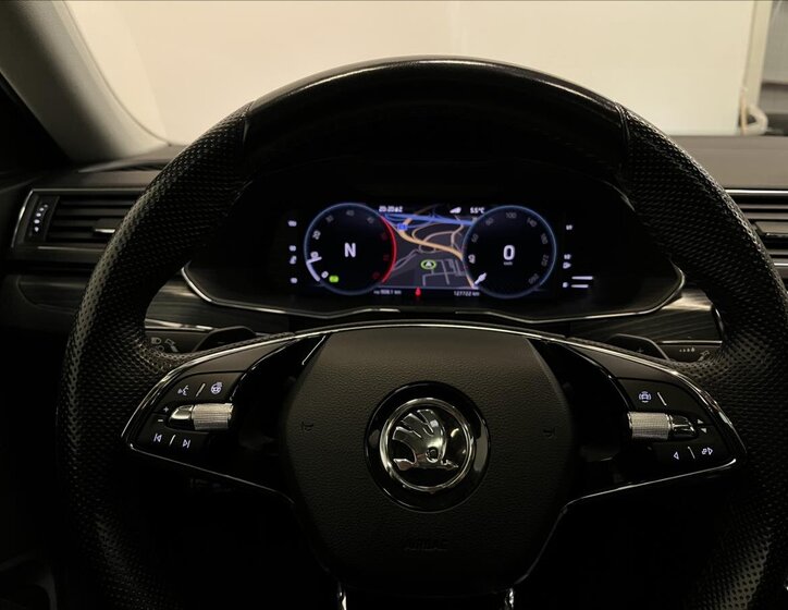 Škoda Superb Kombi 2,0 l 147 kw