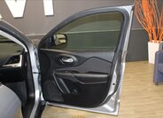 Jeep Cherokee SUV / Terénní 2,2 l 136 kw