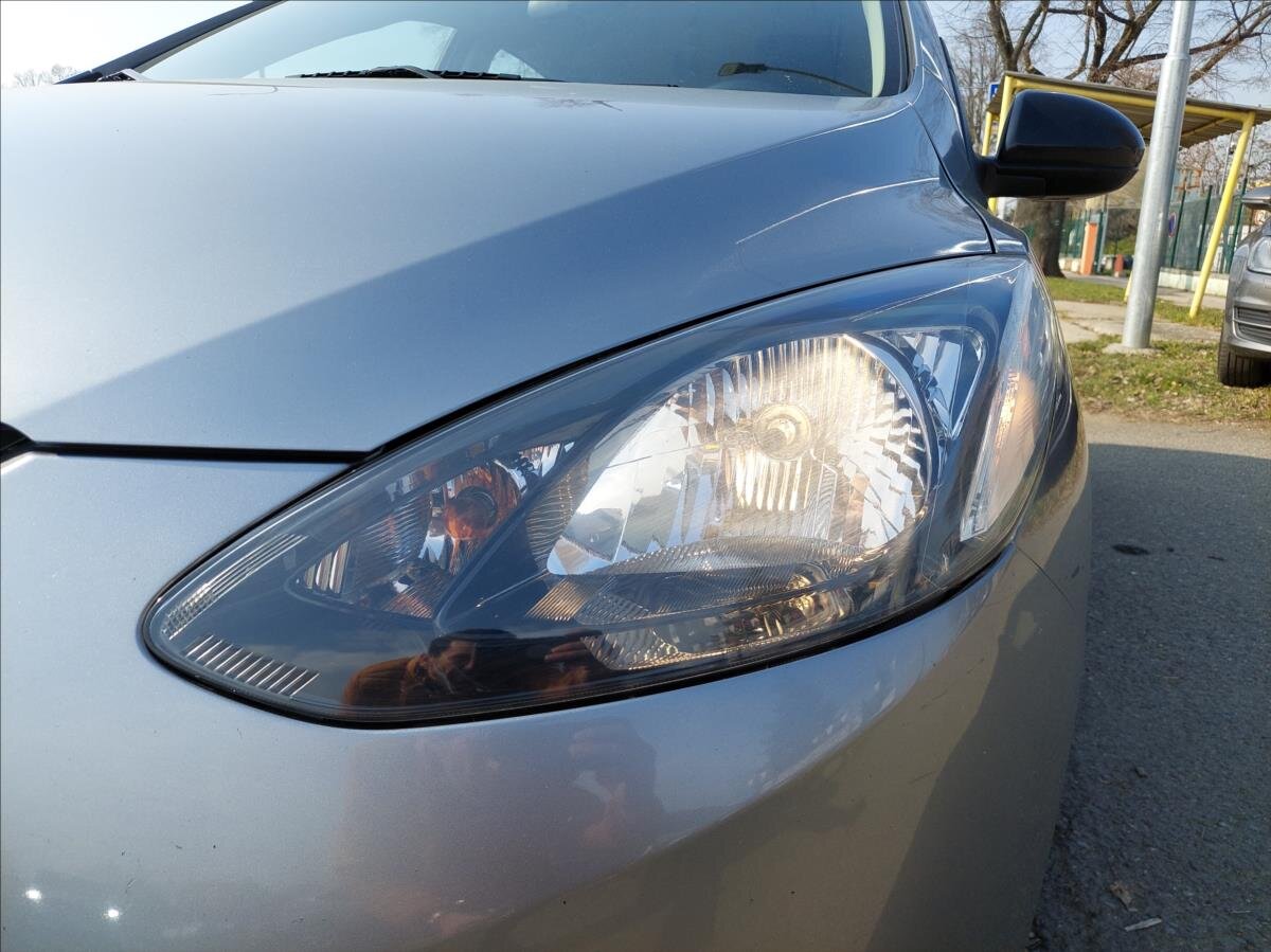 Mazda 2 Hatchback 1,3 l 55 kw