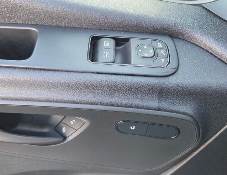 Mercedes-Benz Sprinter 15