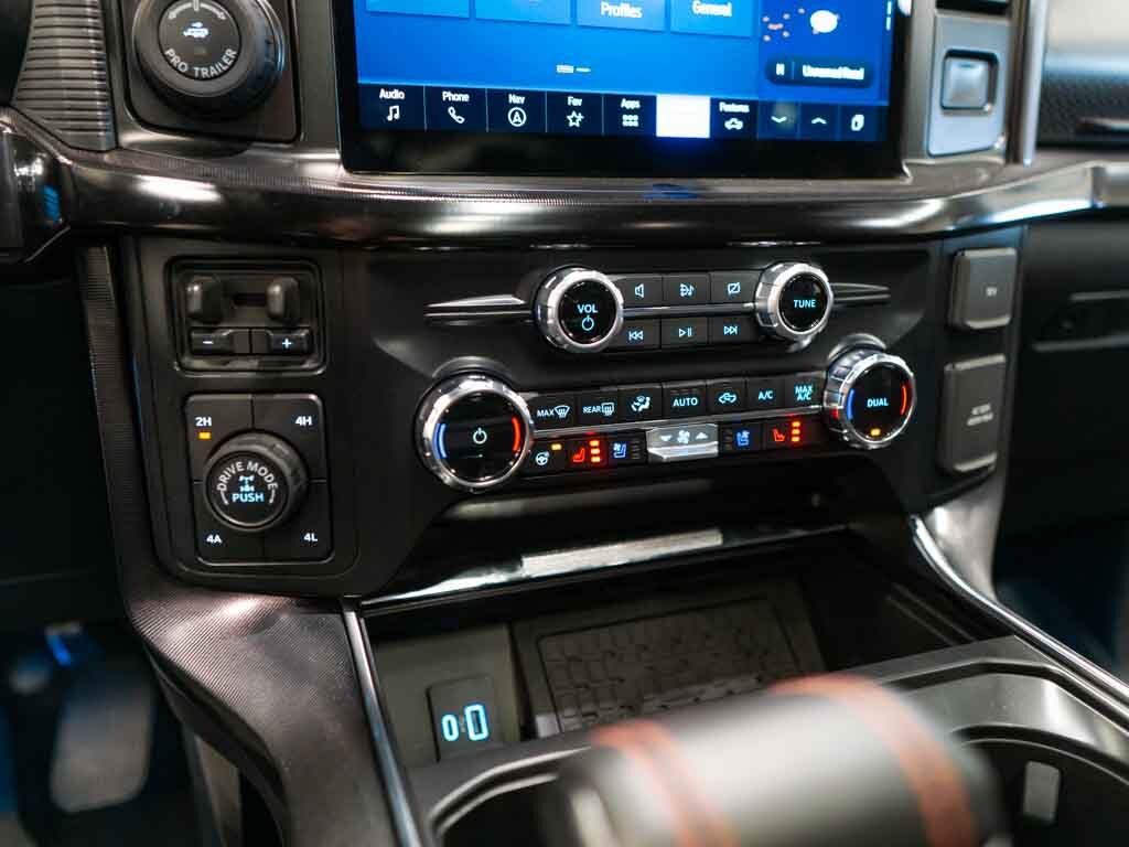 Ford F-150 Pick-up 5,2 l 536 kw