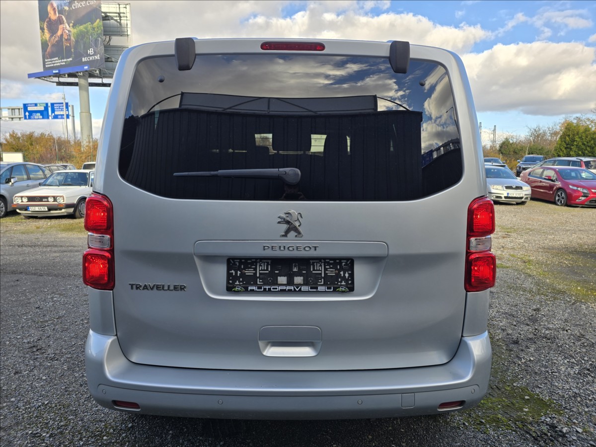 Peugeot Traveller