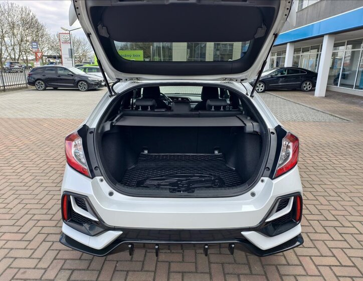 Honda Civic Liftback 988,0 93 kw