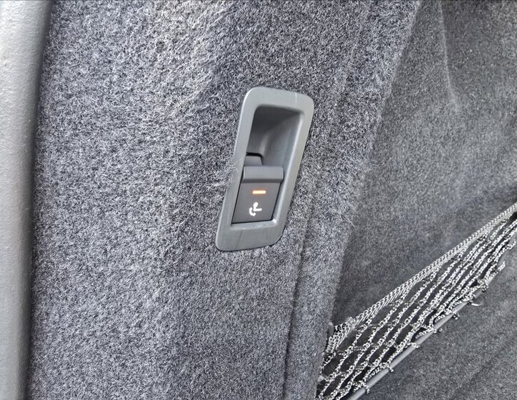 Audi A4 Kombi 2,0 l 140 kw