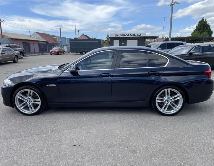 BMW Řada 5 8