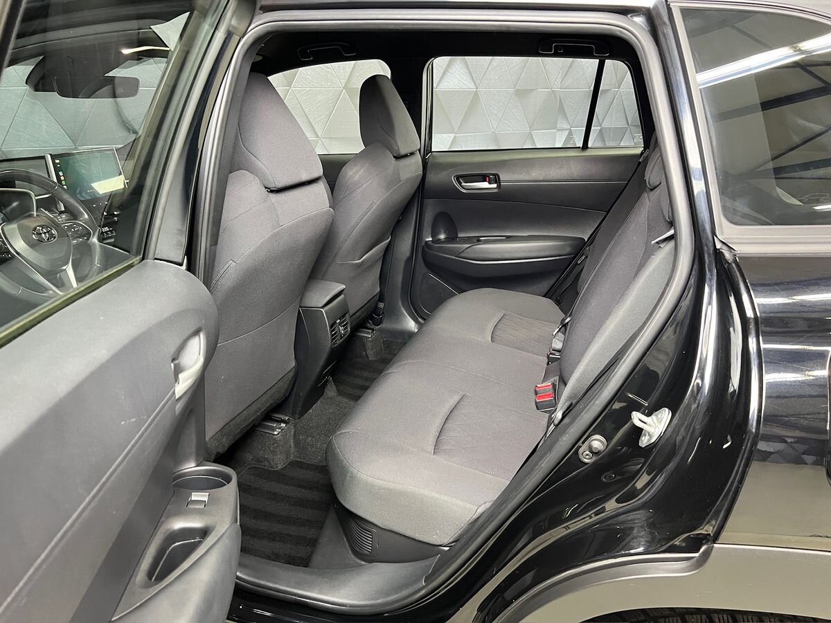 Toyota Corolla Cross SUV / Terénní 2,0 l 143 kw