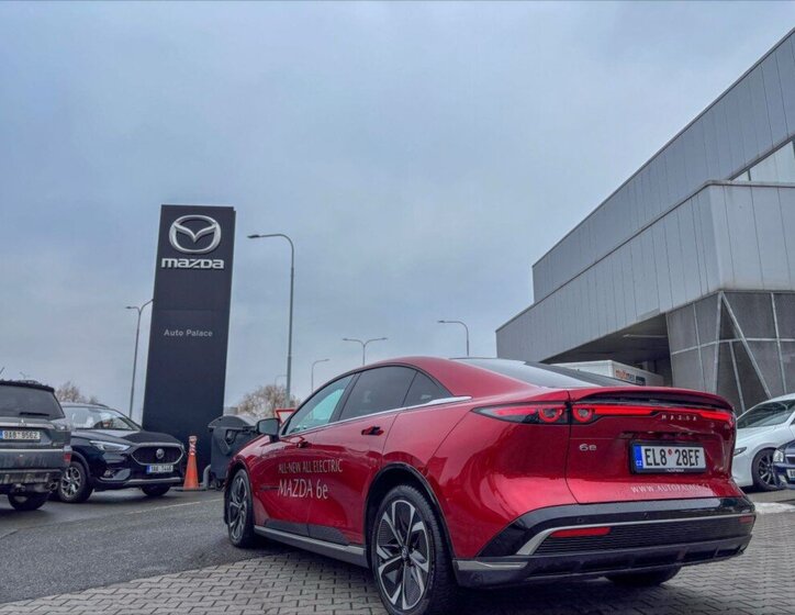 Mazda 6e Liftback 0,0 190 kw