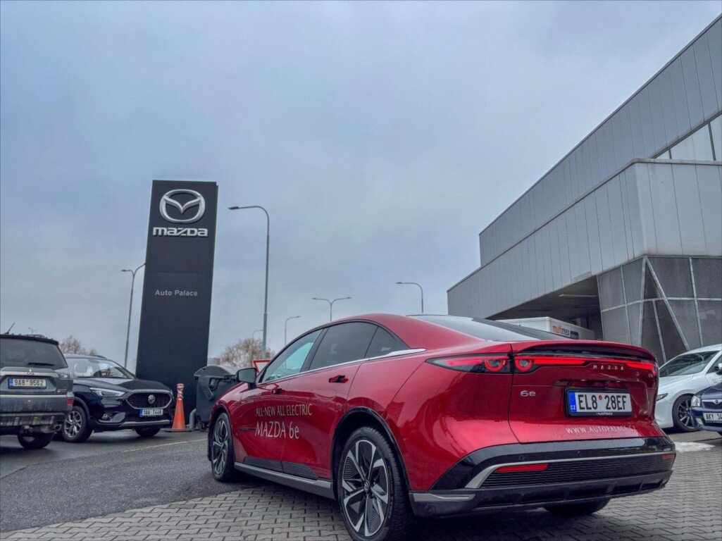 Mazda 6e Liftback 0,0 190 kw