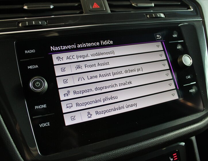 Volkswagen Tiguan SUV / Terénní 2,0 l 180 kw