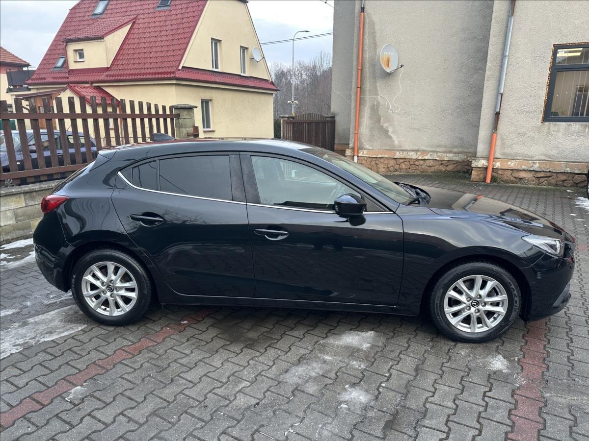 Mazda 3 Hatchback 2,0 l 121 kw