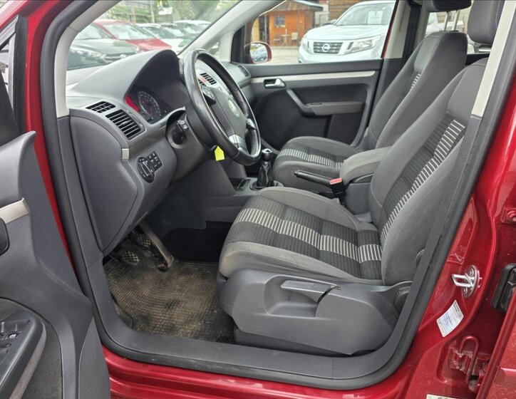 Volkswagen Touran Kombi 2,0 l 80 kw