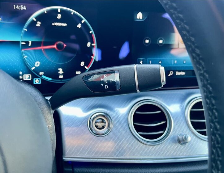 Mercedes-Benz Třídy E Kombi 2,0 l 143 kw