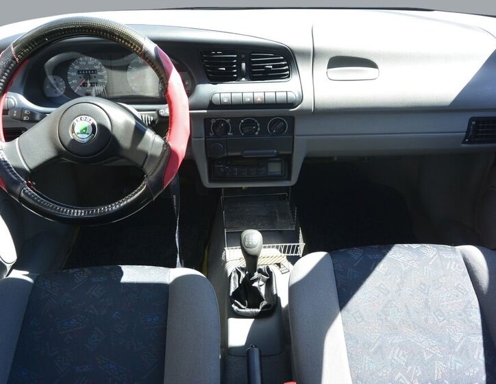 Škoda Felicia Hatchback 1,3 l 50 kw