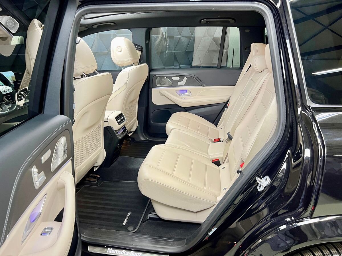 Mercedes-Benz GLS SUV / Terénní 4,0 l 360 kw