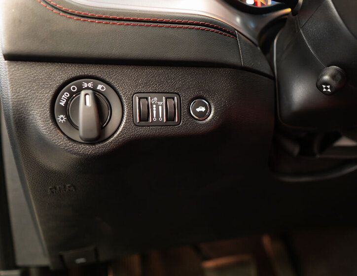 Dodge Charger Sedan 6,4 l 362 kw