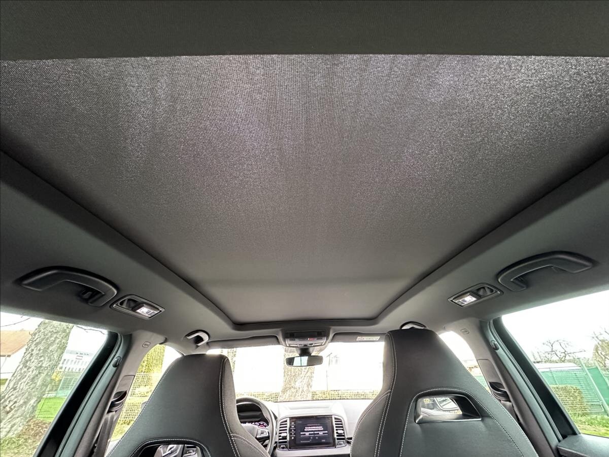 Škoda Karoq SUV / Terénní 2,0 l 140 kw