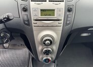 Toyota Yaris Hatchback 998,0 51 kw