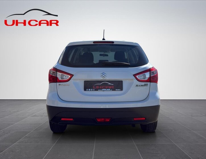 Suzuki SX4 S-Cross Hatchback 1,6 l 88 kw