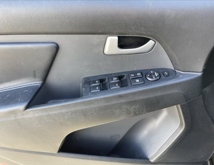 KIA Sportage SUV / Terénní 2,0 l 135 kw