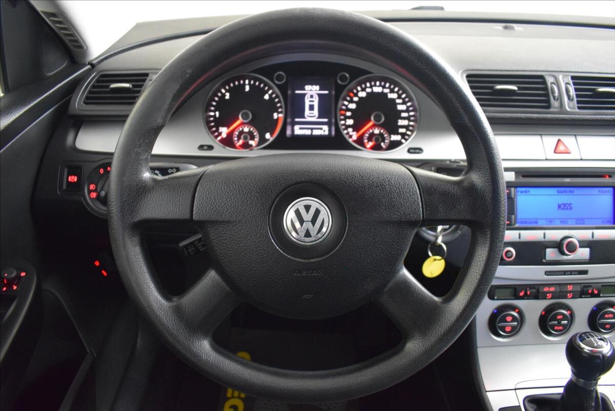 Volkswagen Passat Kombi 2,0 l 81 kw