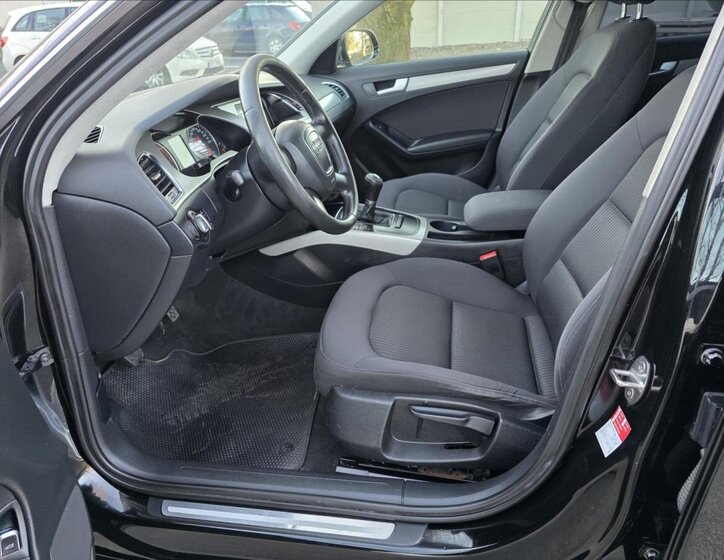 Audi A4 Kombi 2,0 l 88 kw