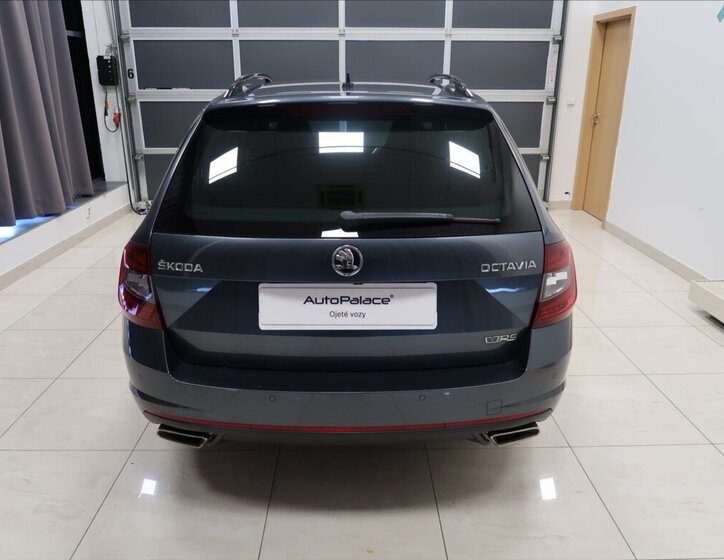 Škoda Octavia Kombi 2,0 l 169 kw