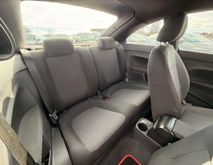 Volkswagen Beetle Kupé 1,6 l 77 kw