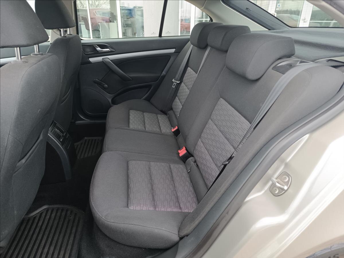 Škoda Octavia Liftback 2,0 l 81 kw