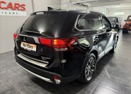 Mitsubishi Outlander SUV / Terénní 2,3 l 110 kw