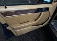 Mercedes-Benz 124 14