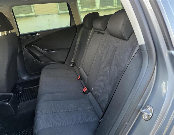 Volkswagen Passat 19