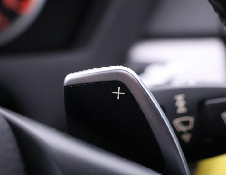 BMW X5 SUV / Terénní 3,0 l 280 kw